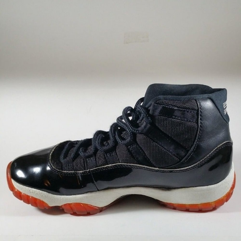 Air Jordan 11 XI Bred 1996 Original Nike Shoes - Picture 6 of 8